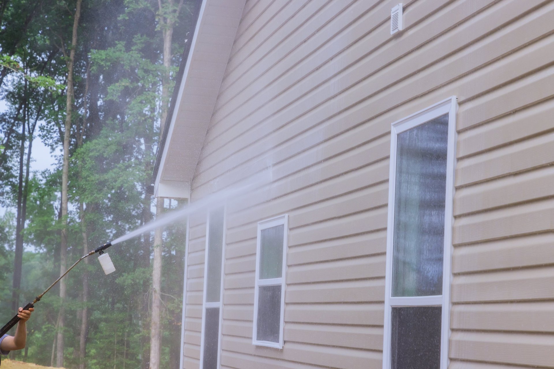 Professional pressure washing service